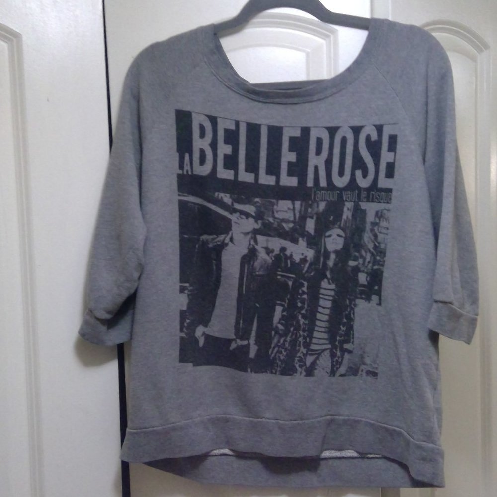 grey sweatshirt